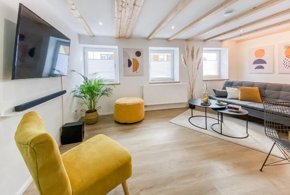 Stylisches Apartment Mit Terrasse In Der Altstadt Von Донаувёрт Экстерьер фото